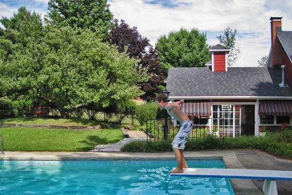 swimming pool